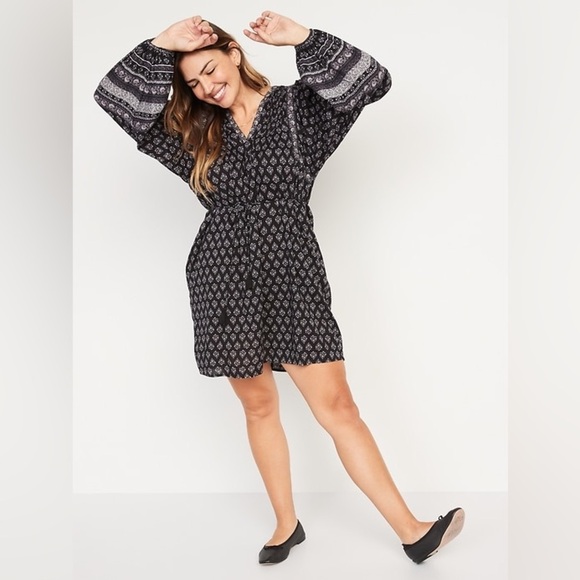 Old Navy Oversized Long-Sleeve Printed Mini Swing Dress - Picture 1 of 9